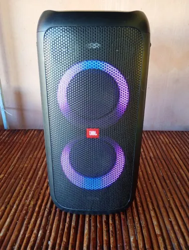 Caixa de som JBL Partbox 100