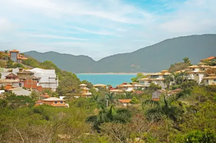 Pousada com 14 dormitórios à venda, 550 m² por R$ 2.990.000,00 - Alto de Búzios - Armação 