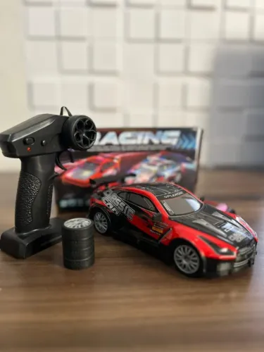 Carrinho de drift controle remoto Completo, Novo.