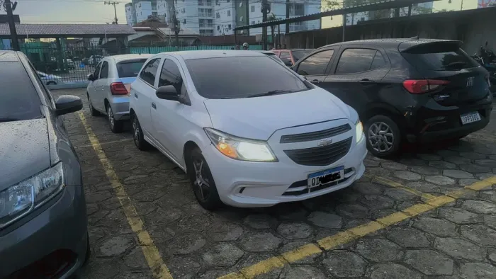 Chevrolet Onix JOY Hatch 1.0 8V Flex Mec. 4P 2018