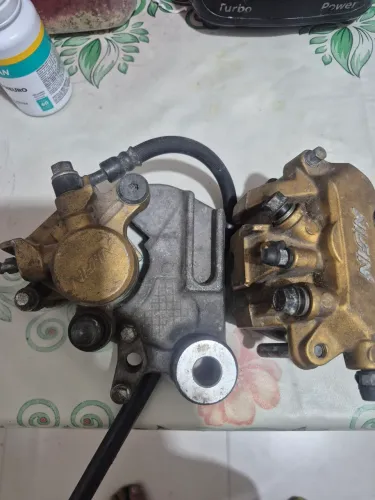 Pi cas de freio honda 300