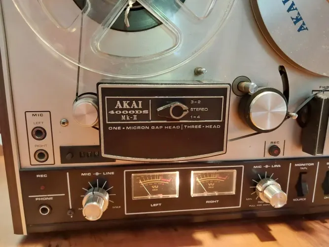 Gravador Akai de rolo 4000ds mkII