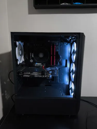 Computador Gamer semi-novo, aceito propostas