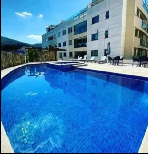 Vende - se pto 70m2, 02 (dois) qtos em Nogueira - Petrópolis-RJ.