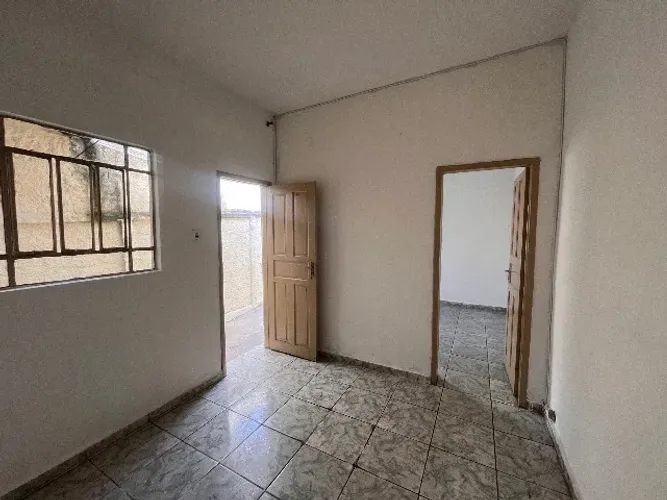 Excelente barracão para locação barato no Esplanada