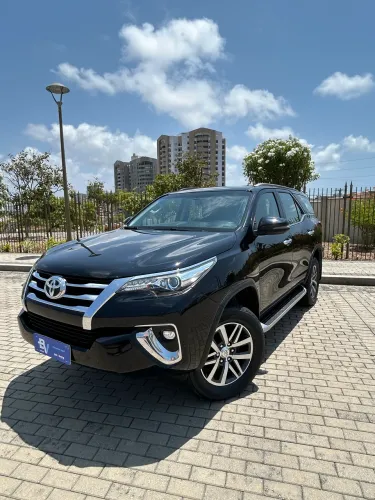 Toyota Hilux SW4 SRX 4X4 2.8 TDI 16V Dies. Aut. 2020