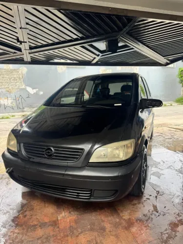 Chevrolet Zafira 2.0/ CD 2.0 8V MPFI 5P Mec. 2001