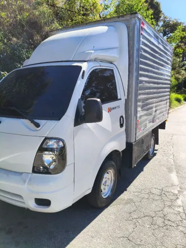 Kia Motors Bongo K-2500 2.5 4X2 TB Diesel 2012