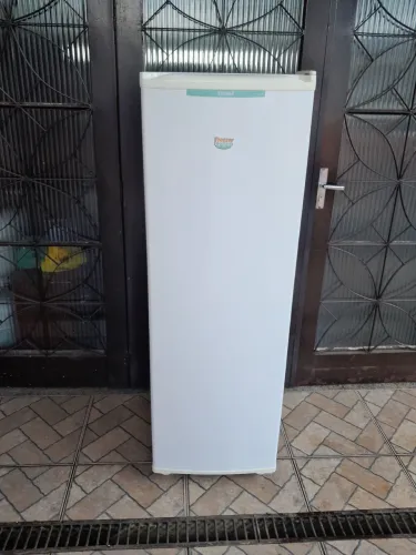 Freezer Cônsul 142 litros 110v seminovo