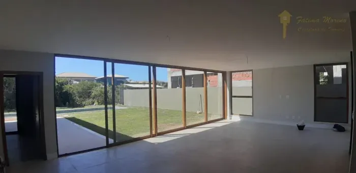 Casa de condomínio Praia do Forte para venda tem 420 metros quadrados com 5 quartos