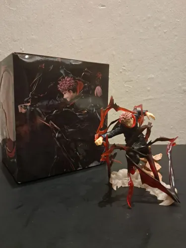 Action Figure Jujutsu Kaisen - Yuji Itadori 18cm