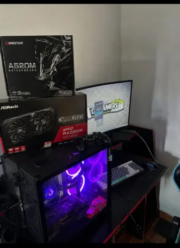 PC gamer RX 6600 8GB