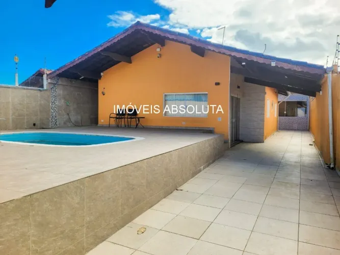 Casa Mobiliada com 5 dormitórios à Venda a 50 Metros da Praia em Itanhaém/Campos Elíseos