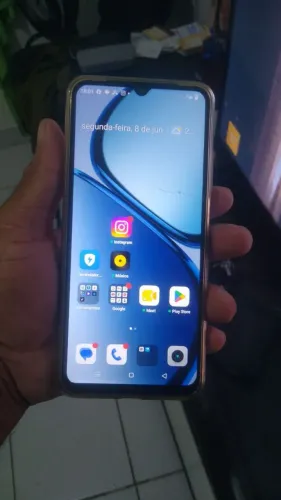 Celular realme c63