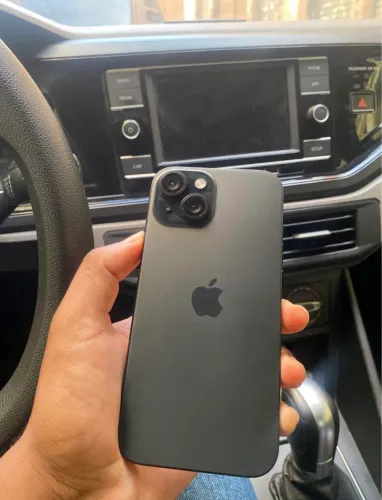 iPhone 15 128G saúde 86% todo original