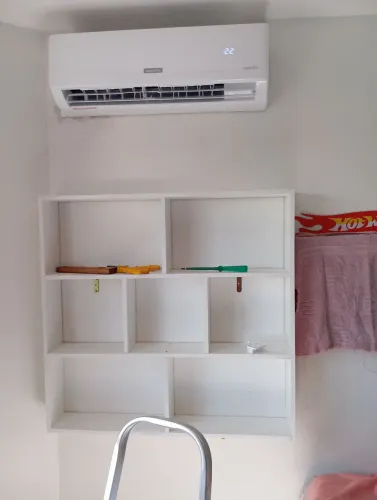 Trabalho com ar condicionado estalação e manutenção