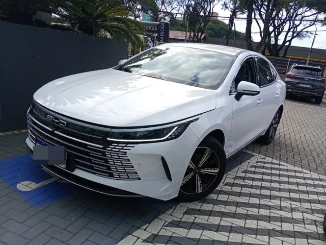 BYD King GS 1.5 16V Híbrido Aut. 2025