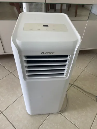 AR CONDICIONADO PORTÁTIL