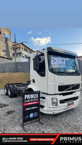 Caminhão truck Vm 270