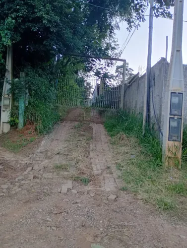 terreno de 1000 metros quadrados para formar chácara de lazer