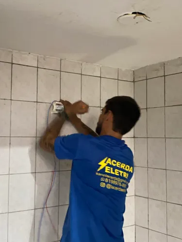 Eletricista Disponível Em Recife 24h