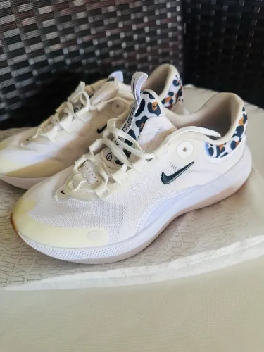 Tênis Nike React Escape Feminino original