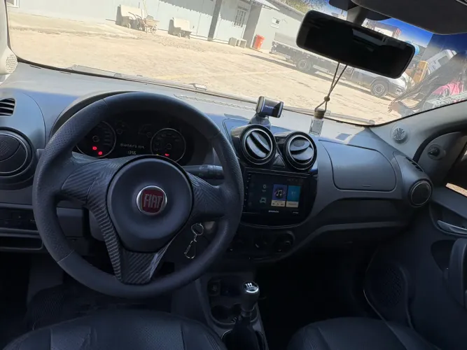 Fiat Palio Attractive 1.0 EVO Fire Flex 8V 5P 2013