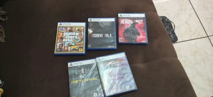 Jogos de PS5 à venda - Ótimo estado!