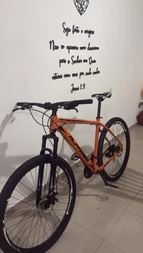 Alfameq ATX Aro 29, um modelo de mountain bike (MTB) em alumínio