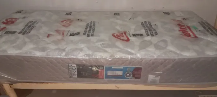 Vendo colchão de solteiro castor sleep  max D33