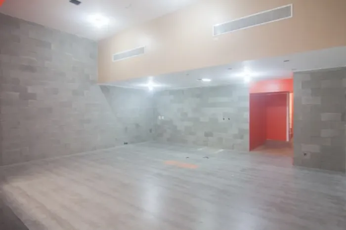 Loja para Venda ou Locação no Centro do Rio de Janeiro-RJ: 1 Banheiro, 135m² - Oportunidad