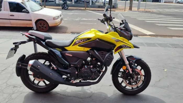SBM Storm 200