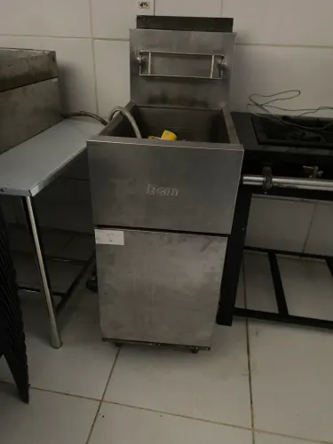 Fritadeira a gás Dean profissional 23L