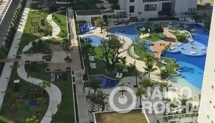 Imóvel para venda possui 279 metros quadrados com 4 quartos em Imbiribeira - Recife - PE
