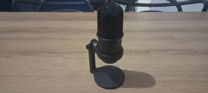Microfone HyperX SoloCast USB - SemiNovo | Streaming, Podcast e Home Office