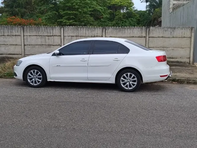 Volkswagen Jetta Comfortline 2.0 T.flex 8V 4P Tipt. 2012