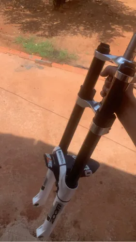 Suspensão zoom forgo 180mm