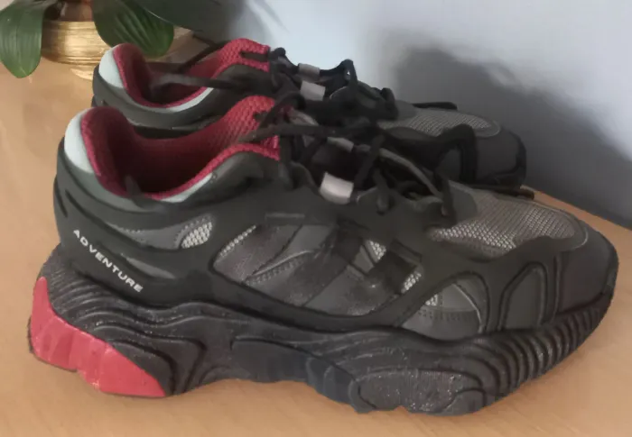 Adidas Roverend Adventure, modelo GX3178