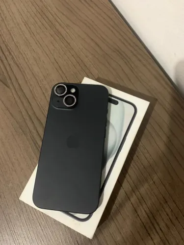 iPhone 15 128 preto