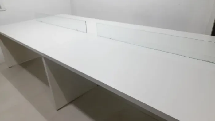 Mesa de escritório 8 lugares