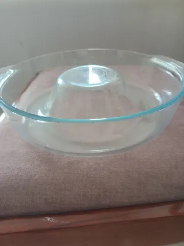 Forma para bolo ou pudim de vidro  Marinex 