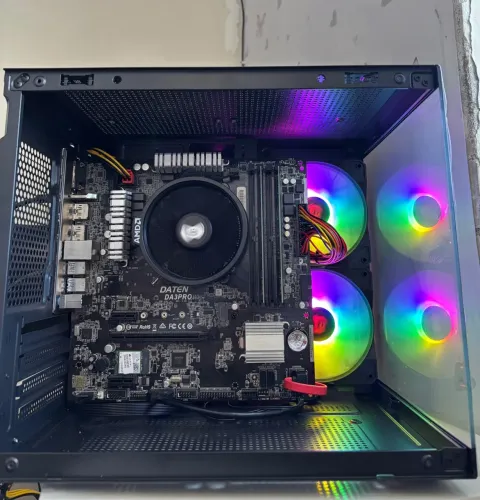 PC GAMER RYZEN 5 5600G, 16gb 3200, SSD 256GB