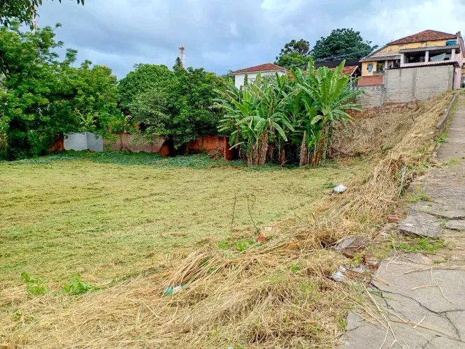 Terreno à Venda em São Pedro - Excelente Localização, Próximo ao Centro!