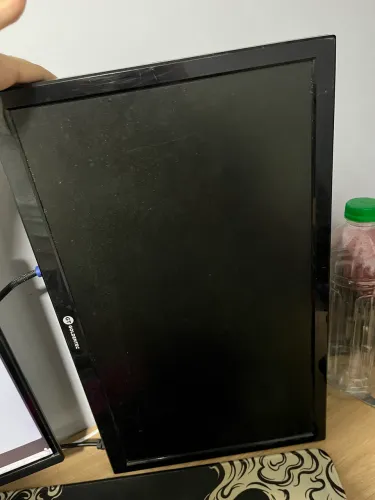 Monitor 19,5