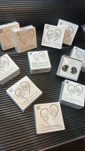 Fones kz originais