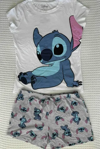 Conjunto pijama Lilo e Stitch