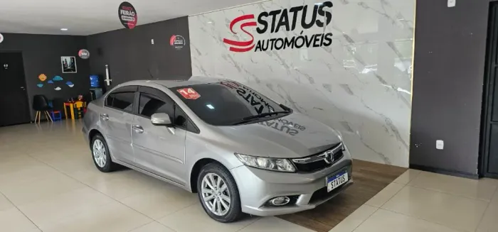Honda Civic Sedan LXR 2.0 Flexone 16V Aut. 4P 2014