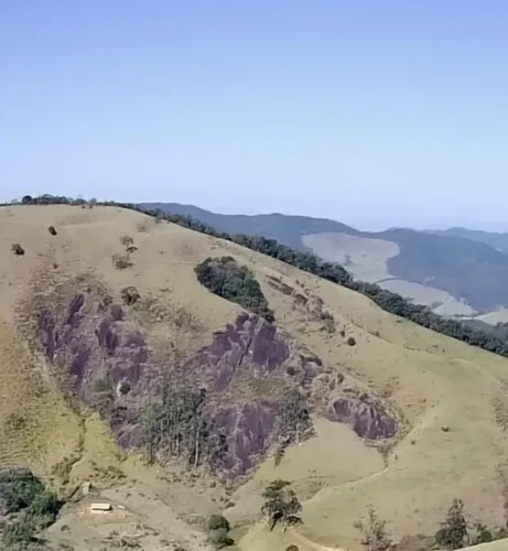 Terreno à Venda São Francisco Xavier, Pé da Serra