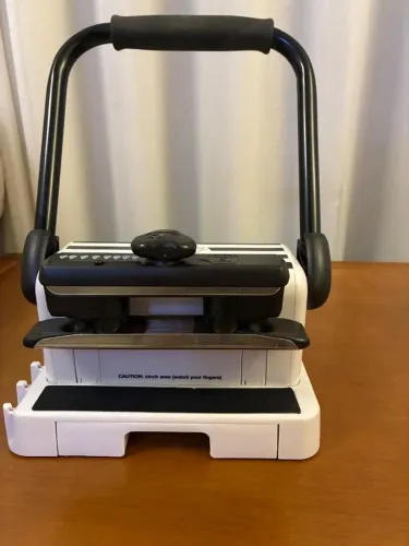 Encadernadora The Cinch We R - Furo Quadrado