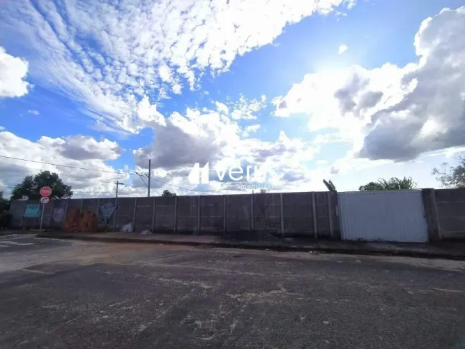 TERRENO NO BAIRRO SÃO JORGE
